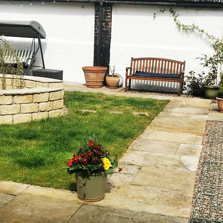 Guest house Skelton Grange Farmhouse 4*